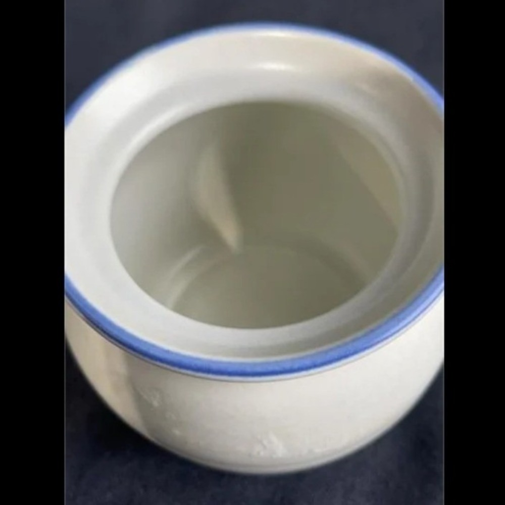 Pfaltzgraff Yorktowne Jam Jar Sugar Bowl with Lid Blue Floral Stoneware USA - Picture 6 of 9